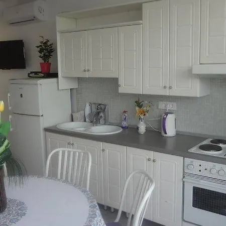 With Parking Space - 6791 公寓