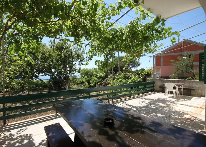 With Parking Space - 6791 Apartman Makarska