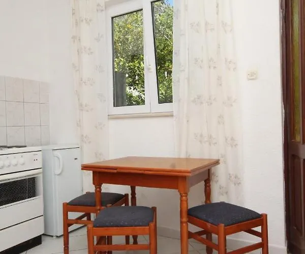 With Parking Space - 6791 Apartman *